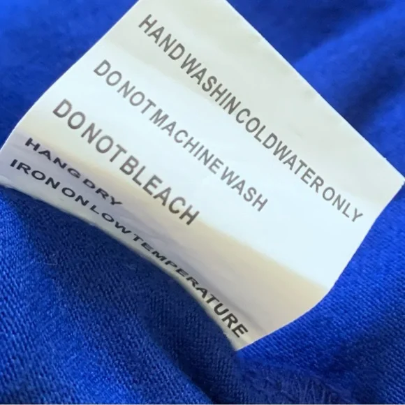 Solitaire Floral Embroidery Relaxed V Neck Tunic Top - Picture 8 of 8